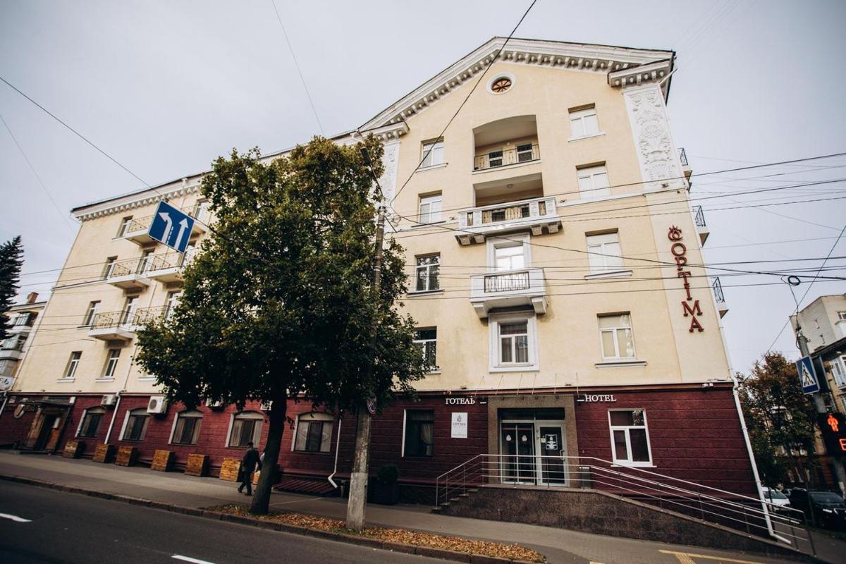Optima Collection Chernihiv Exterior photo