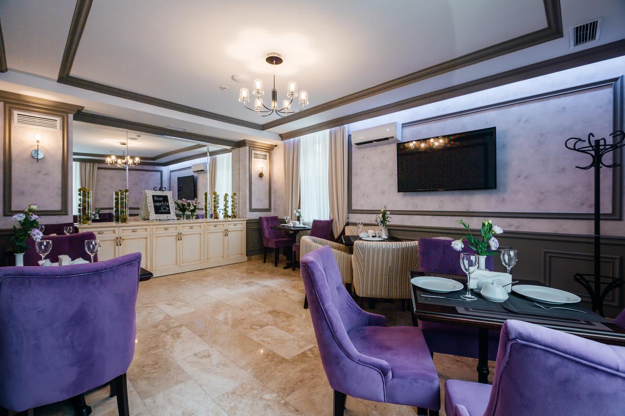Optima Collection Chernihiv Exterior photo